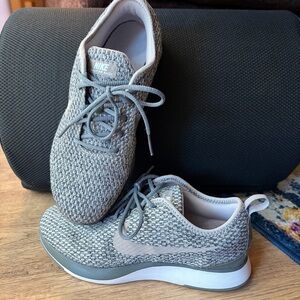 Nike Dualtone Racer Shoes